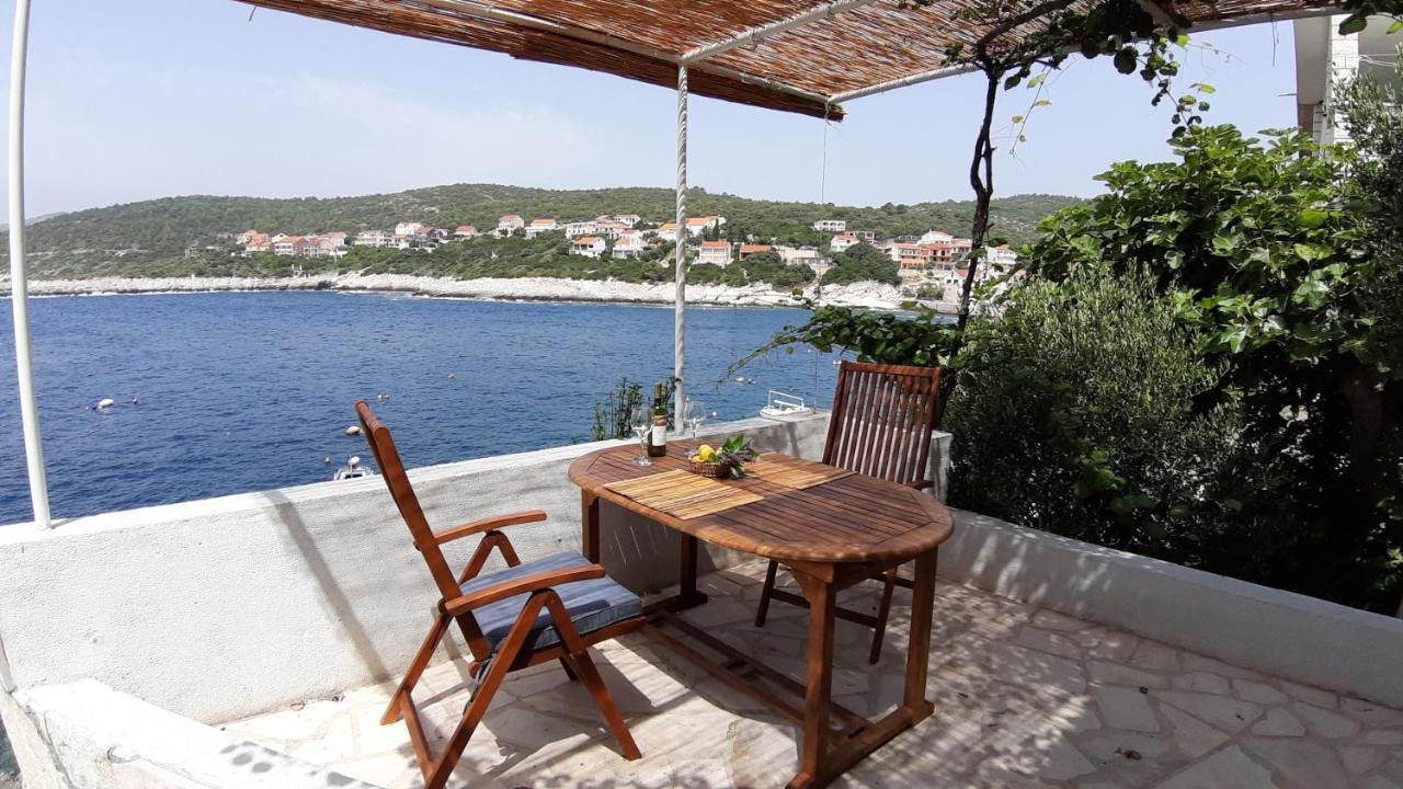 Apartments By The Sea Zavalatica, Korcula - 189 Екстериор снимка